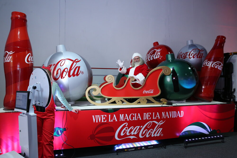 LA NAVIDAD SE ACERCA LA IC NICA CARAVANA DE NAVIDAD DE COCA COLA